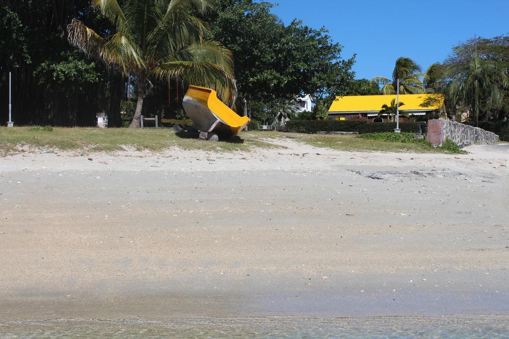 Apartamento Whynot Mauritius Grand Gaube Exterior foto