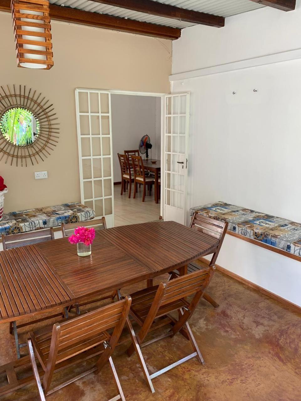 Apartamento Whynot Mauritius Grand Gaube Exterior foto